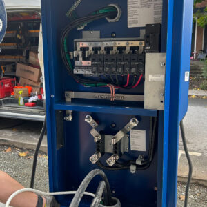 L'intérieur de la borne de recharge
