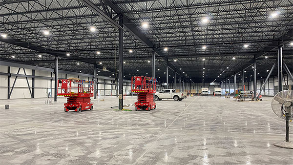 Éclairage dans une usine